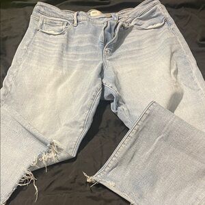 BKE Light Blue Straight Leg Jeans with Frayed Hems